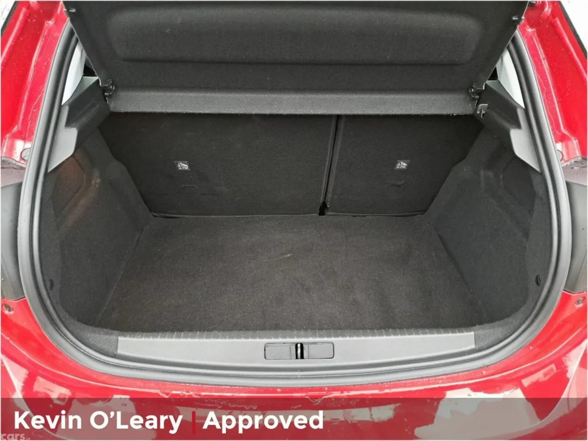 Opel Corsa Hatchback, Petrol, 2023, Red