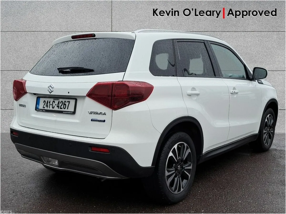 Suzuki Vitara SUV, Petrol, 2024, White