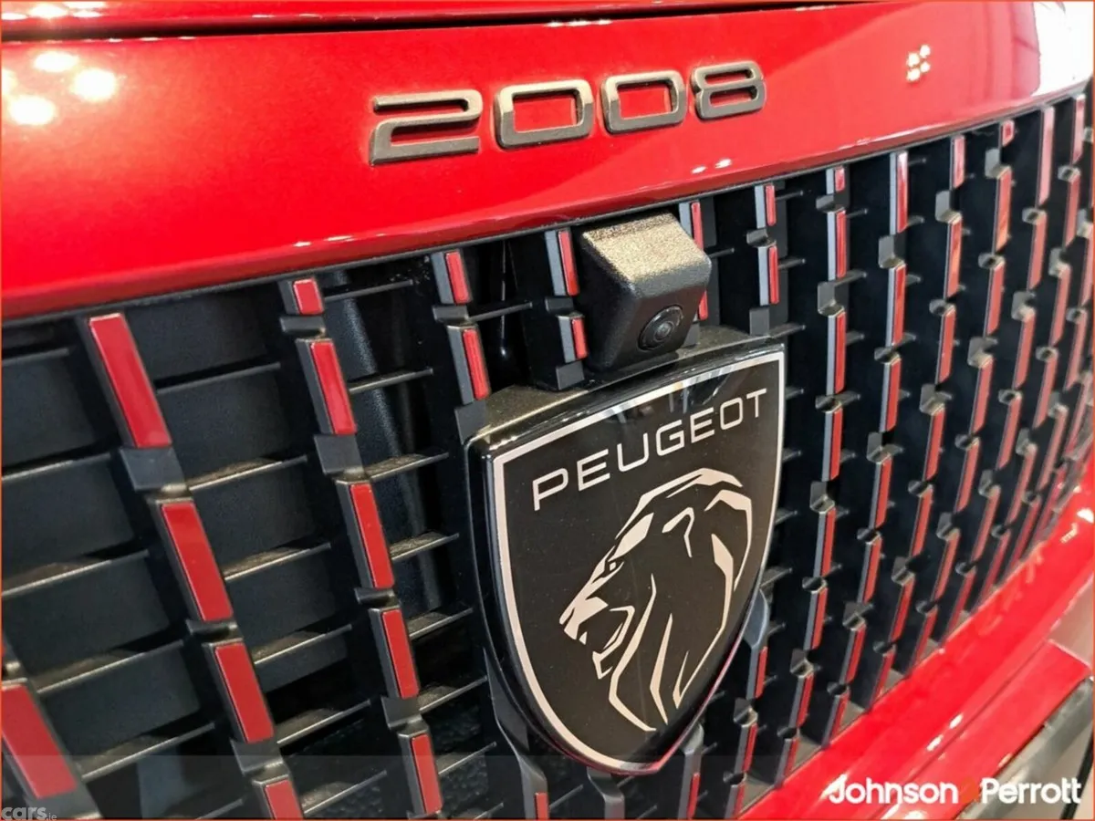 Peugeot 2008 MPV, Petrol, 2026, Red