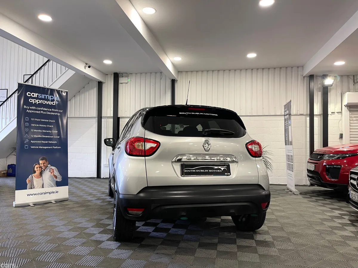 Renault Captur Hatchback, Diesel, 2015, Silver