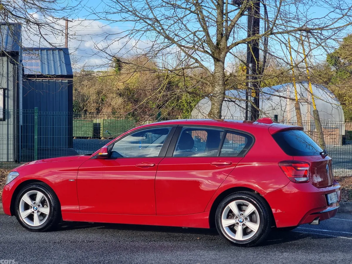 BMW 1-Series Hatchback, Petrol, 2014, Red