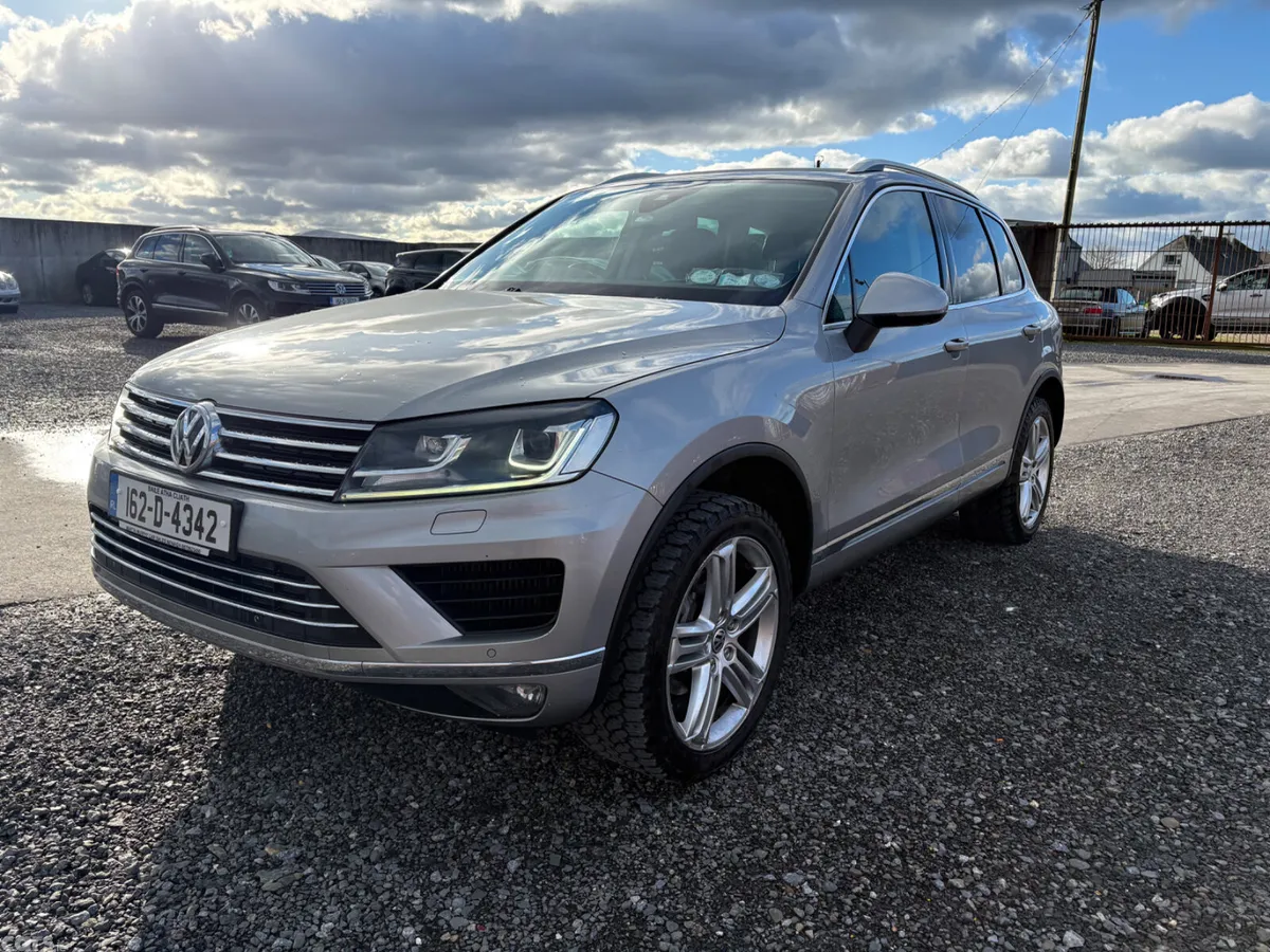 Volkswagen Touareg SUV, Diesel, 2016, Silver
