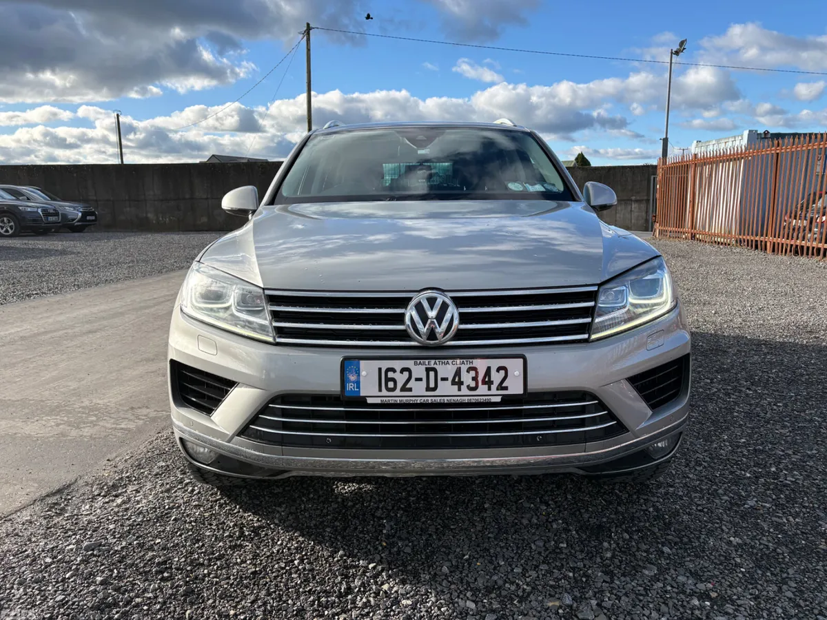 Volkswagen Touareg SUV, Diesel, 2016, Silver