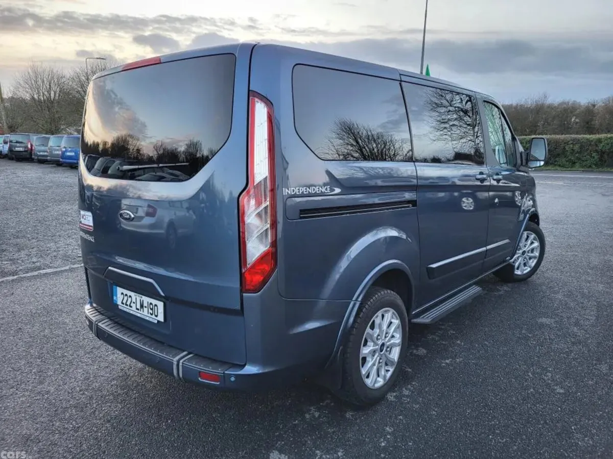Ford Tourneo Custom MPV, Diesel, 2022, Blue