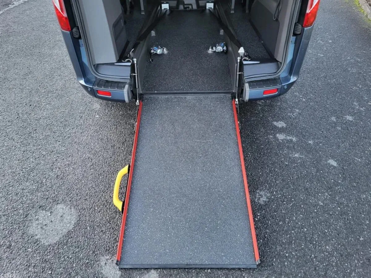 Ford Tourneo Custom MPV, Diesel, 2022, Blue