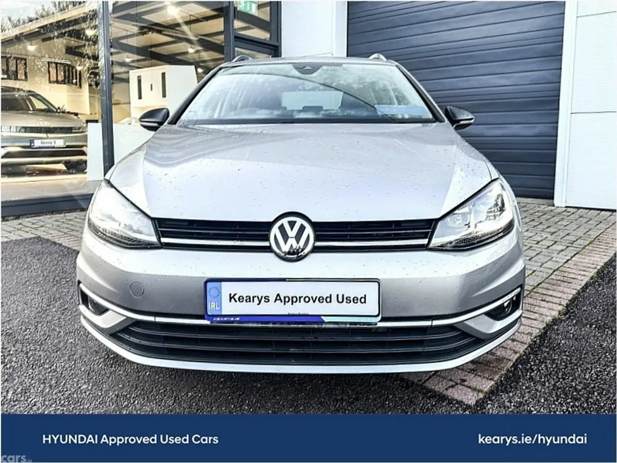 Volkswagen Golf Estate, Petrol, 2019, Silver