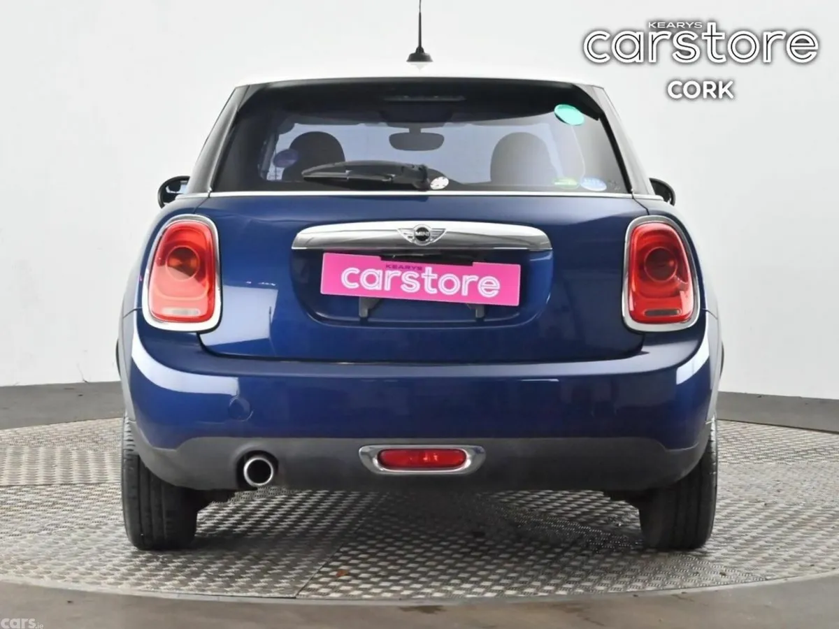 Mini Cooper Hatchback, Petrol, 2018, Blue