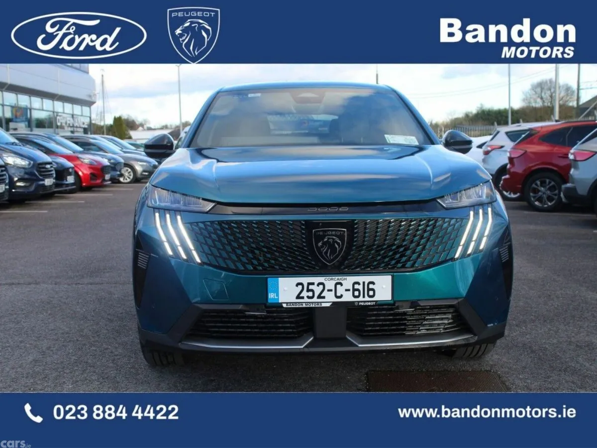 Peugeot 3008 MPV, Petrol, 2025, Blue