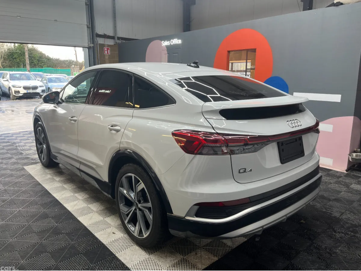 Audi Q4 e-tron SUV, Electric, 2023, White
