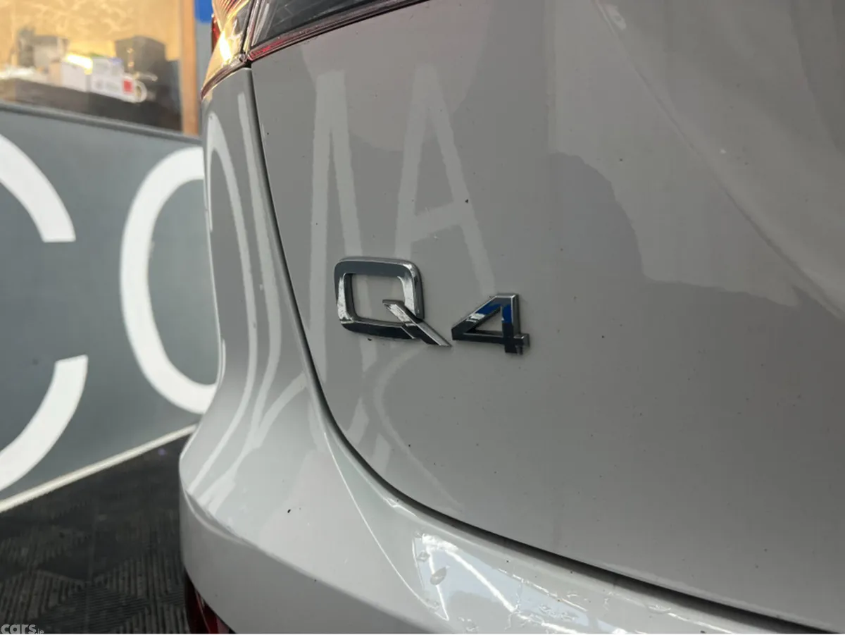 Audi Q4 e-tron SUV, Electric, 2023, White