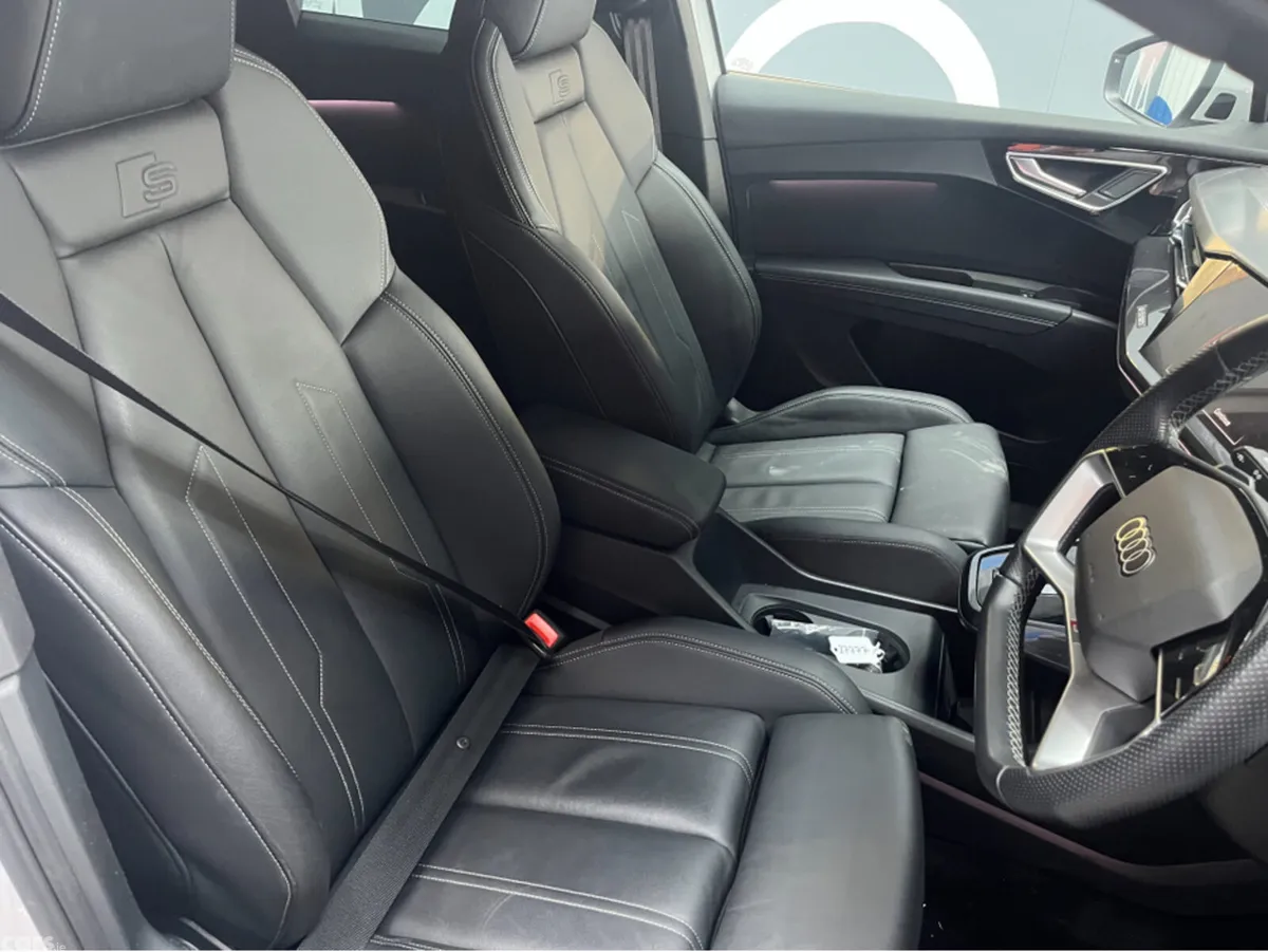 Audi Q4 e-tron SUV, Electric, 2023, White