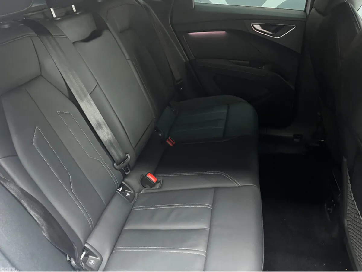 Audi Q4 e-tron SUV, Electric, 2023, White