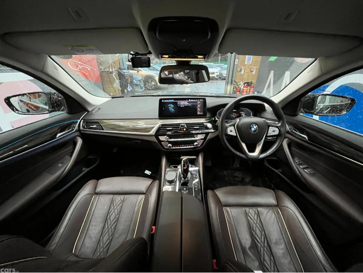 BMW 5-Series Saloon, Petrol Plug-in Hybrid, 2020, Black