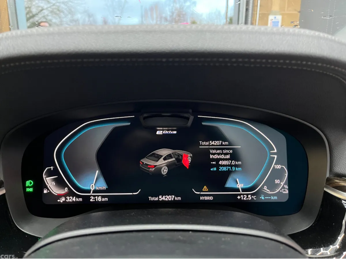 BMW 5-Series Saloon, Petrol Plug-in Hybrid, 2020, Black