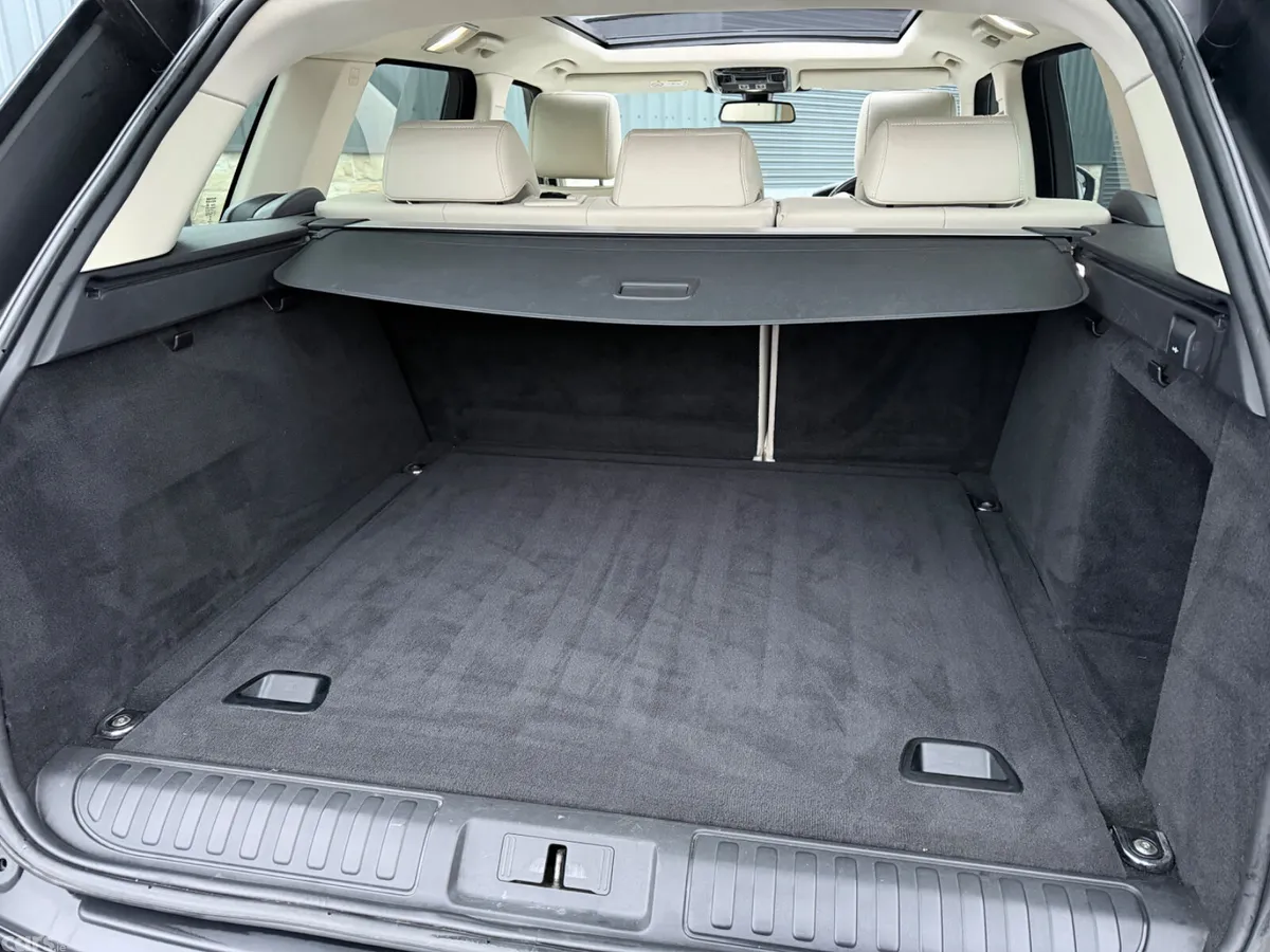 Land Rover Range Rover Sport SUV, Diesel, 2017, Grey
