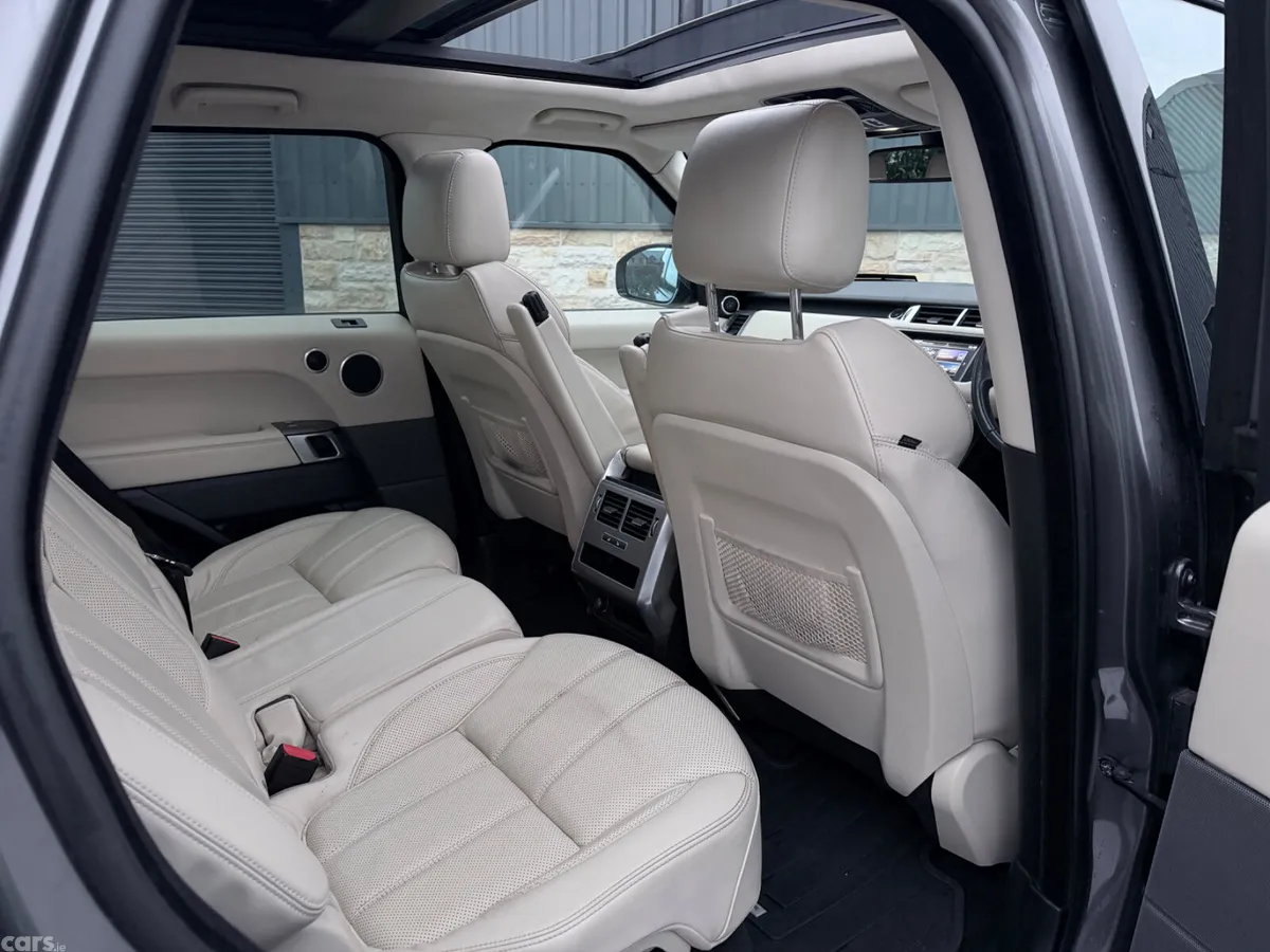 Land Rover Range Rover Sport SUV, Diesel, 2017, Grey