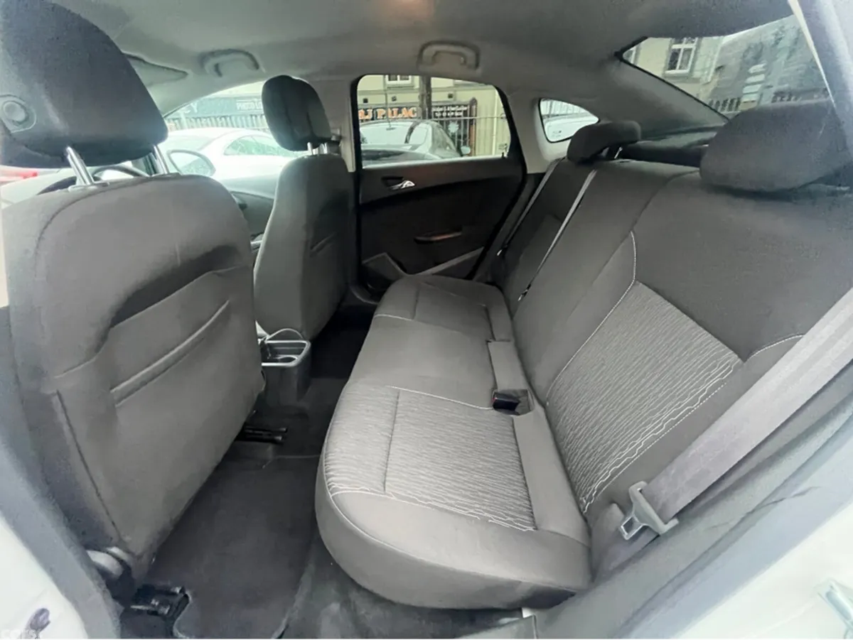 Opel Astra Saloon, Diesel, 2018, White