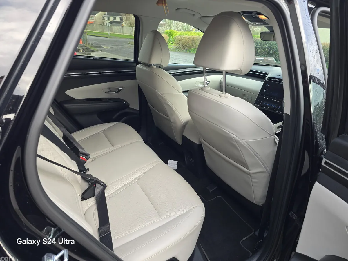 Hyundai Tucson SUV, Petrol Plug-in Hybrid, 2022, Black