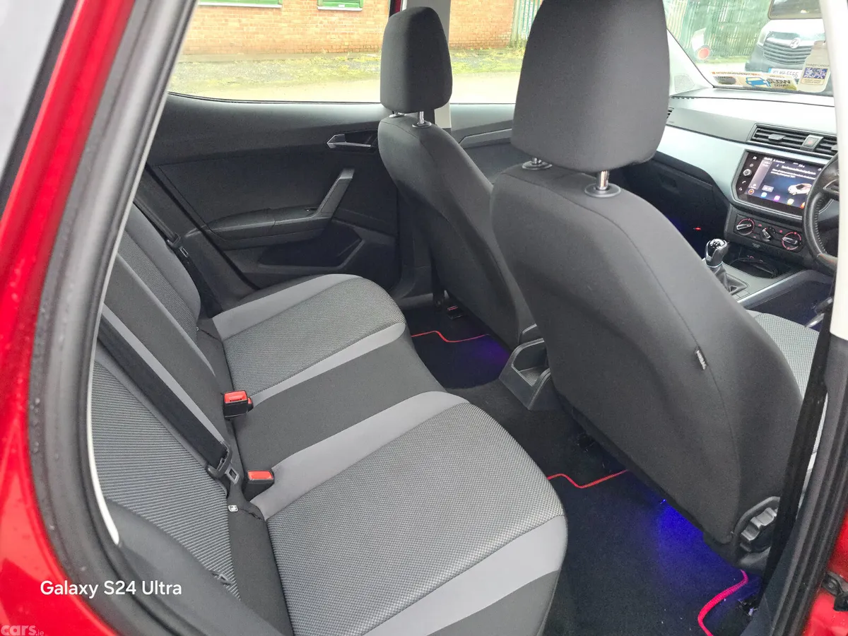 SEAT Arona SUV, Petrol, 2021, Red