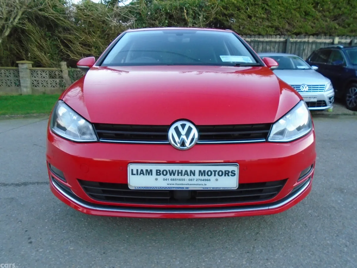 Volkswagen Golf Estate, Diesel, 2017, Red