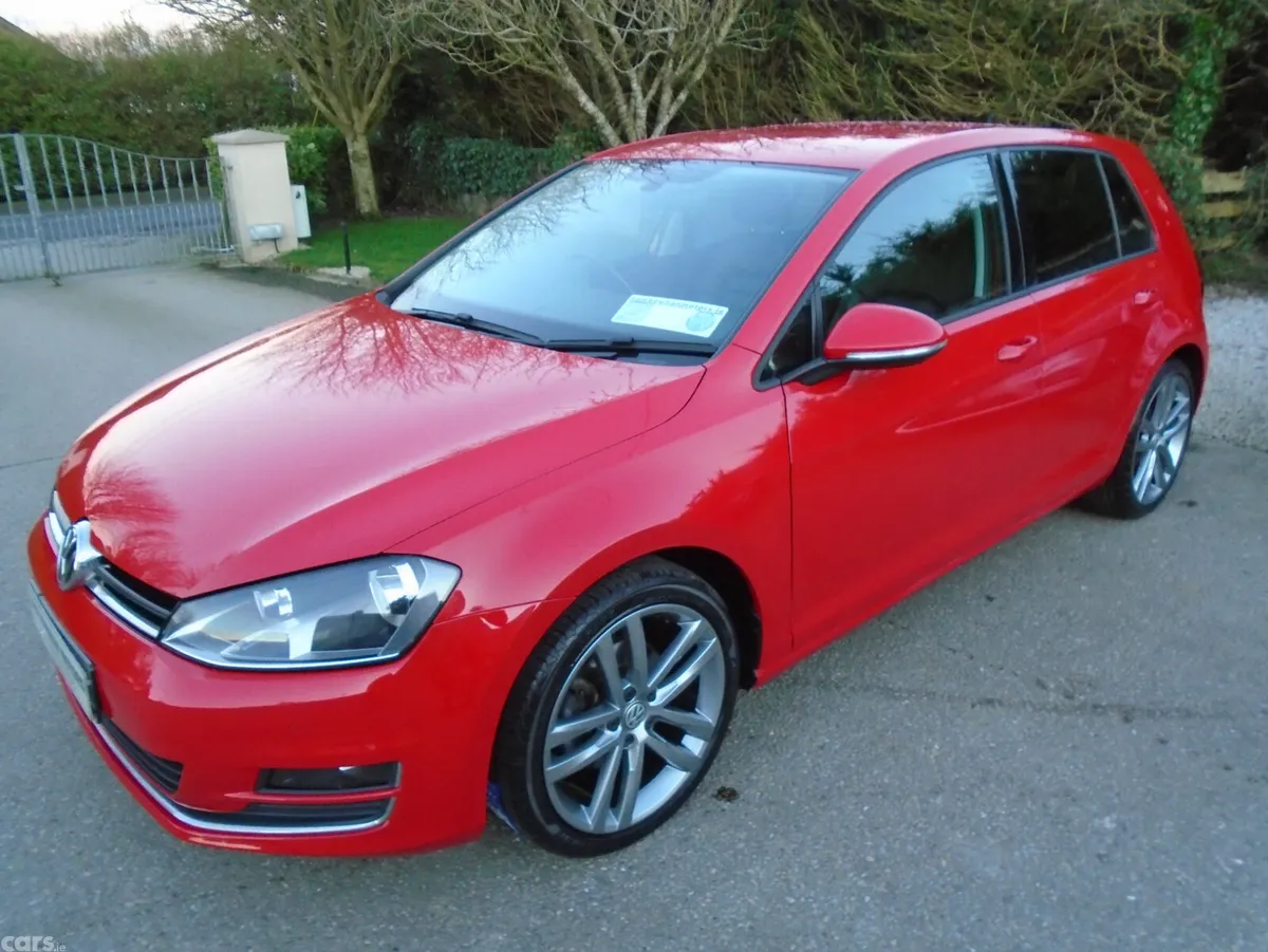 Volkswagen Golf Estate, Diesel, 2017, Red