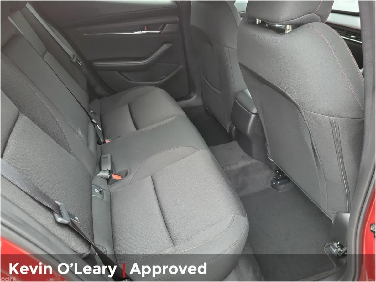 Mazda Mazda3 Hatchback, Petrol, 2026, Red