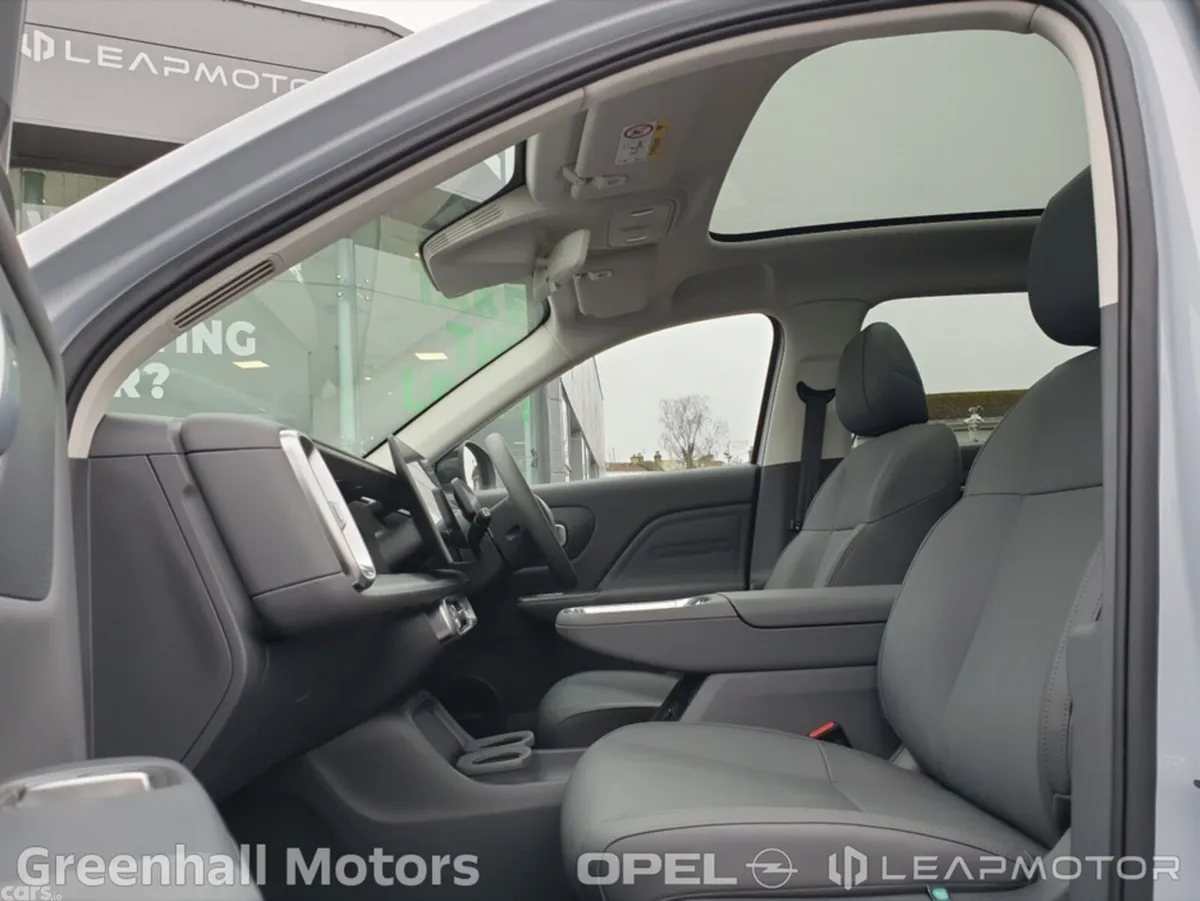 Leapmotor B10 SUV, Electric, 2027, Silver