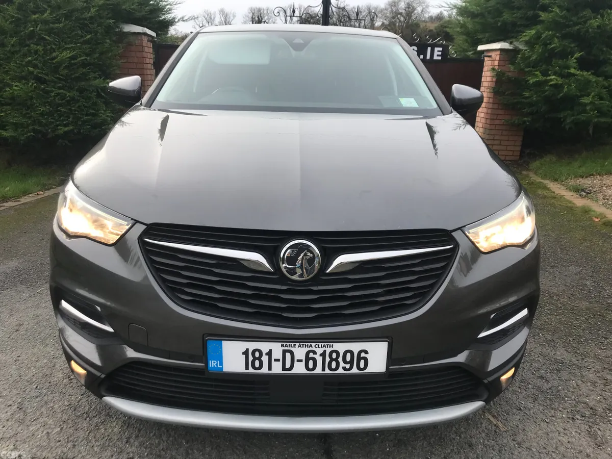 Vauxhall Grandland X Hatchback, Petrol, 2018, Grey
