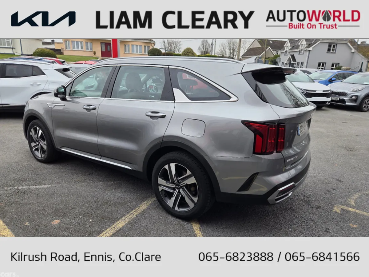 Kia Sorento MPV, Petrol Plug-in Hybrid, 2023, Grey