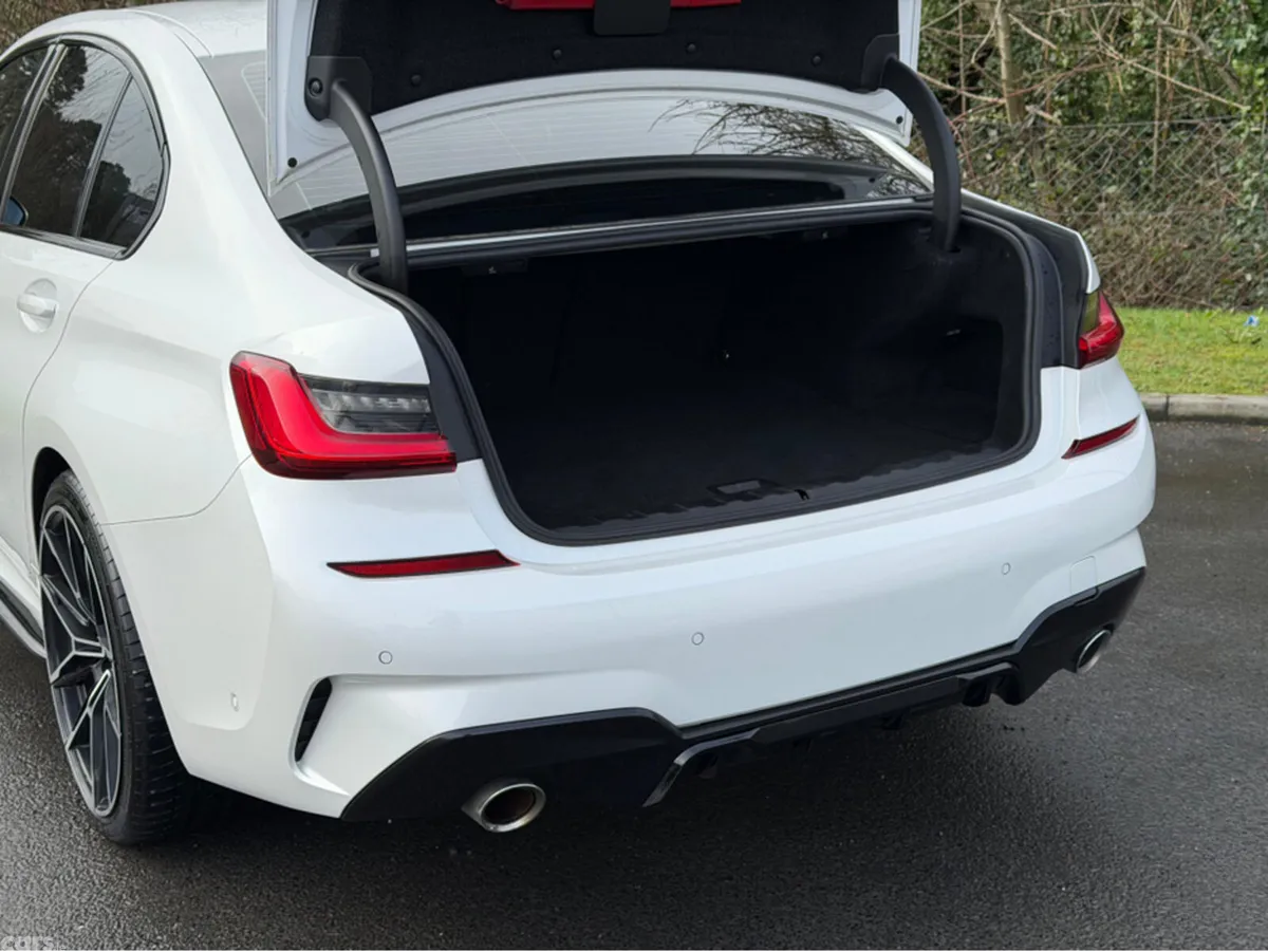 BMW 3-Series Saloon, Petrol Plug-in Hybrid, 2020, White
