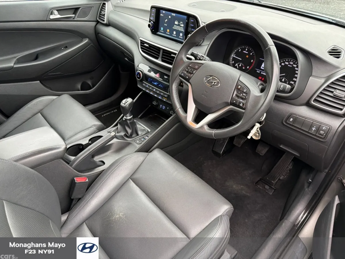 Hyundai Tucson MPV, Diesel, 2019, Grey