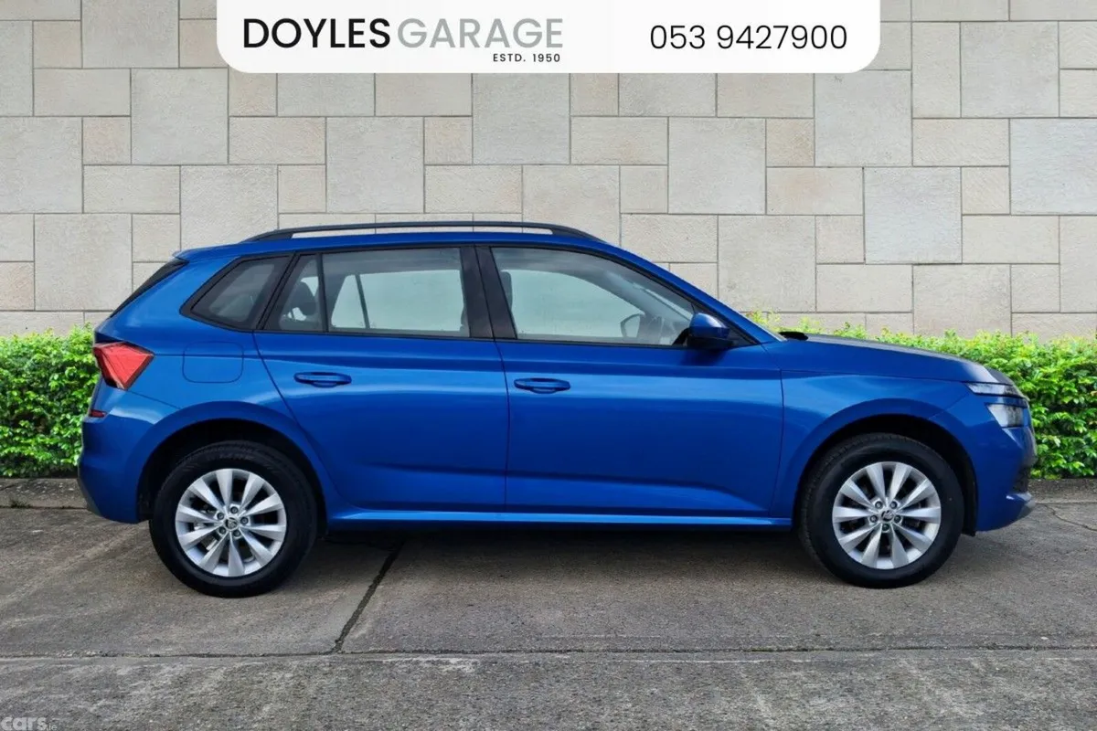 Skoda Kamiq Hatchback, Petrol, 2022, Blue