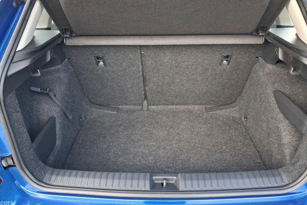 Skoda Kamiq Hatchback, Petrol, 2022, Blue