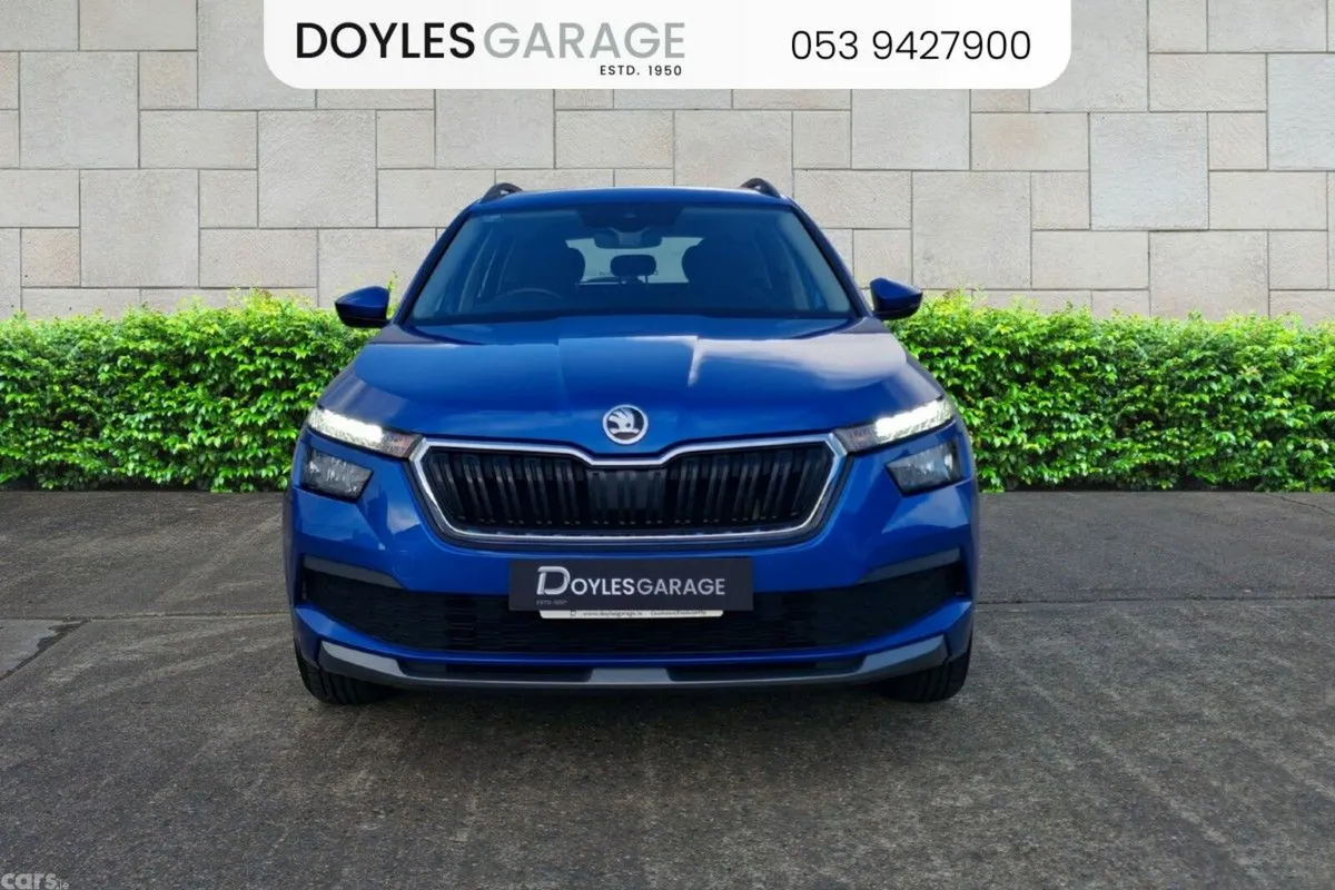 Skoda Kamiq Hatchback, Petrol, 2022, Blue