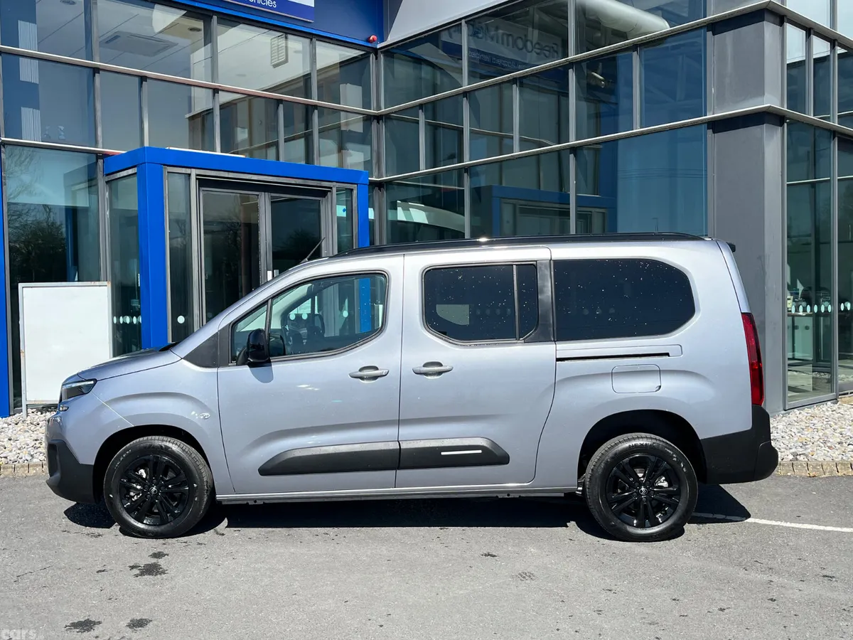 Citroen Berlingo Multispace MPV, Diesel, 2026, Silver