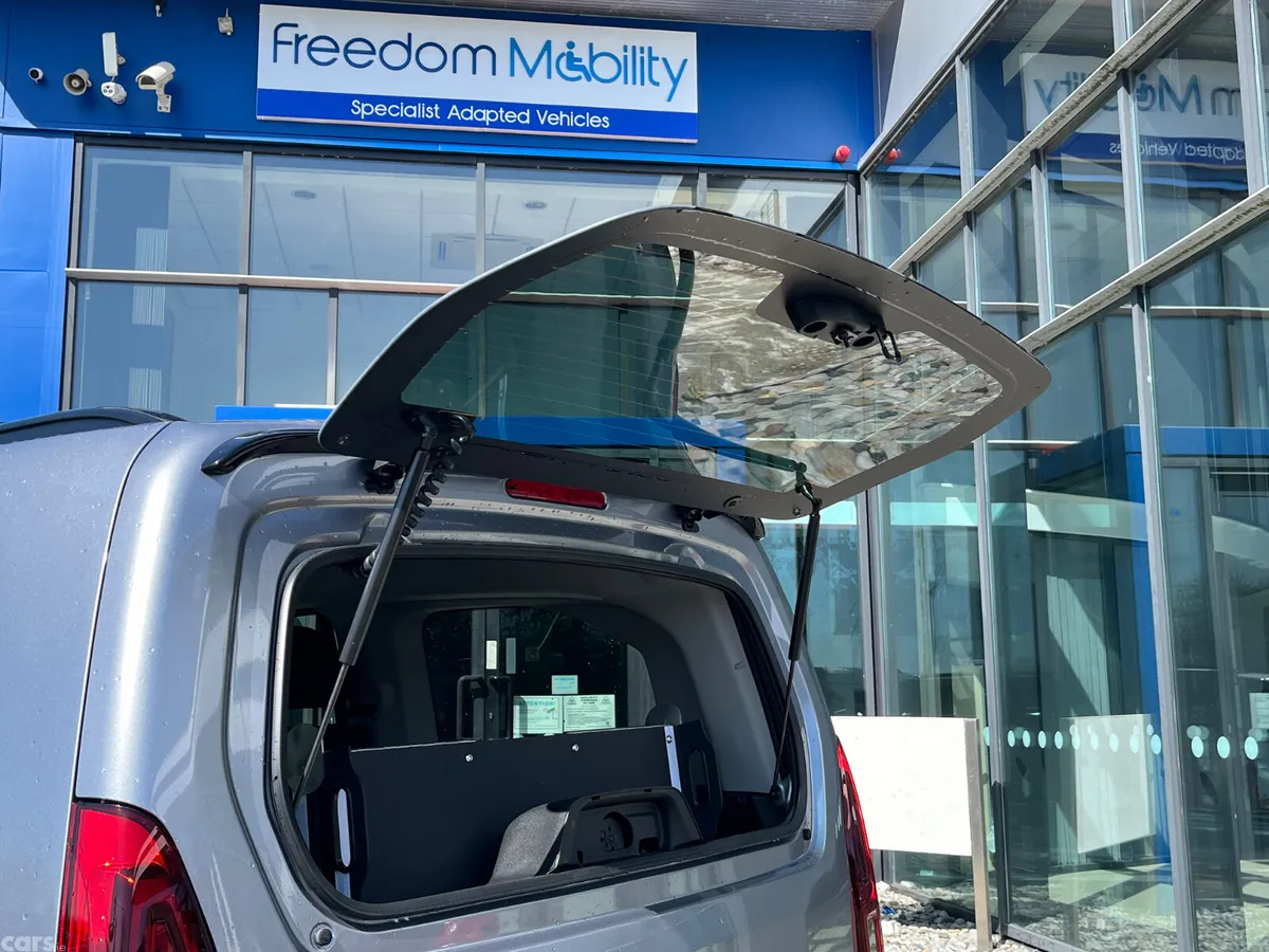 Citroen Berlingo Multispace MPV, Diesel, 2026, Silver