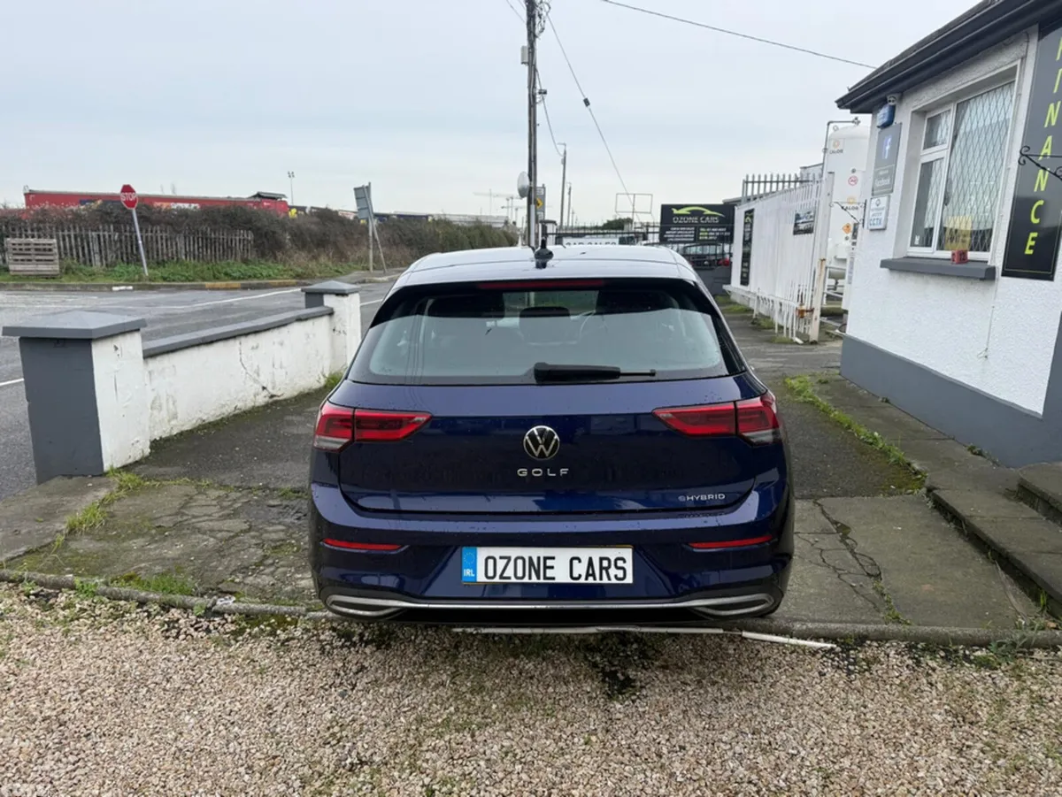 Volkswagen Golf Hatchback, Petrol Plug-in Hybrid, 2022, Blue