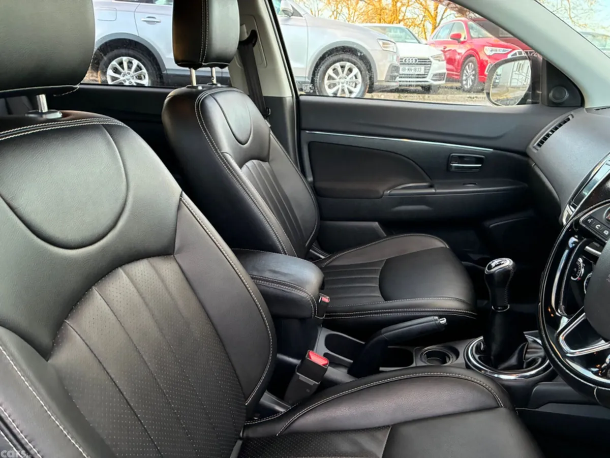 Mitsubishi ASX Hatchback, Petrol, 2016, Black