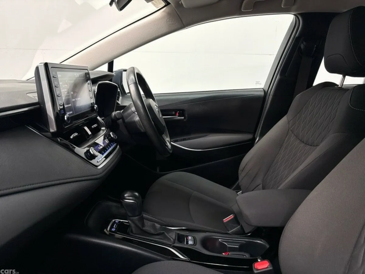 Toyota Corolla Saloon, Petrol Hybrid, 2022, Black