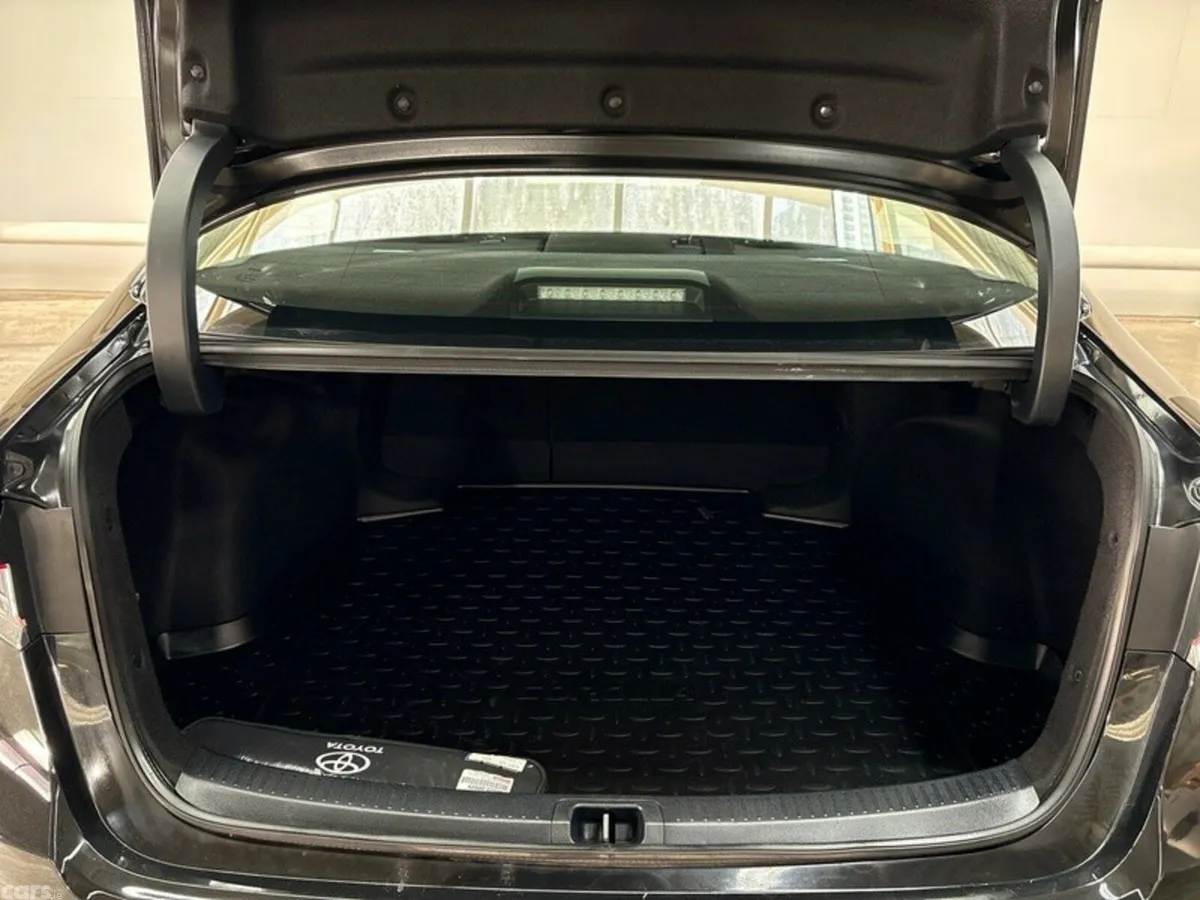 Toyota Corolla Saloon, Petrol Hybrid, 2022, Black