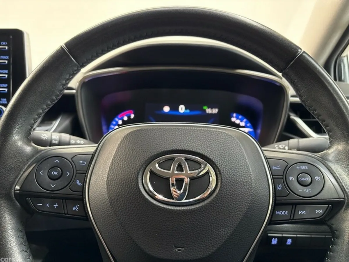 Toyota Corolla Saloon, Petrol Hybrid, 2022, Black
