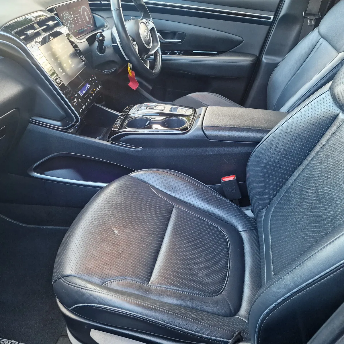 Hyundai Tucson SUV, Petrol Plug-in Hybrid, 2023, Brown