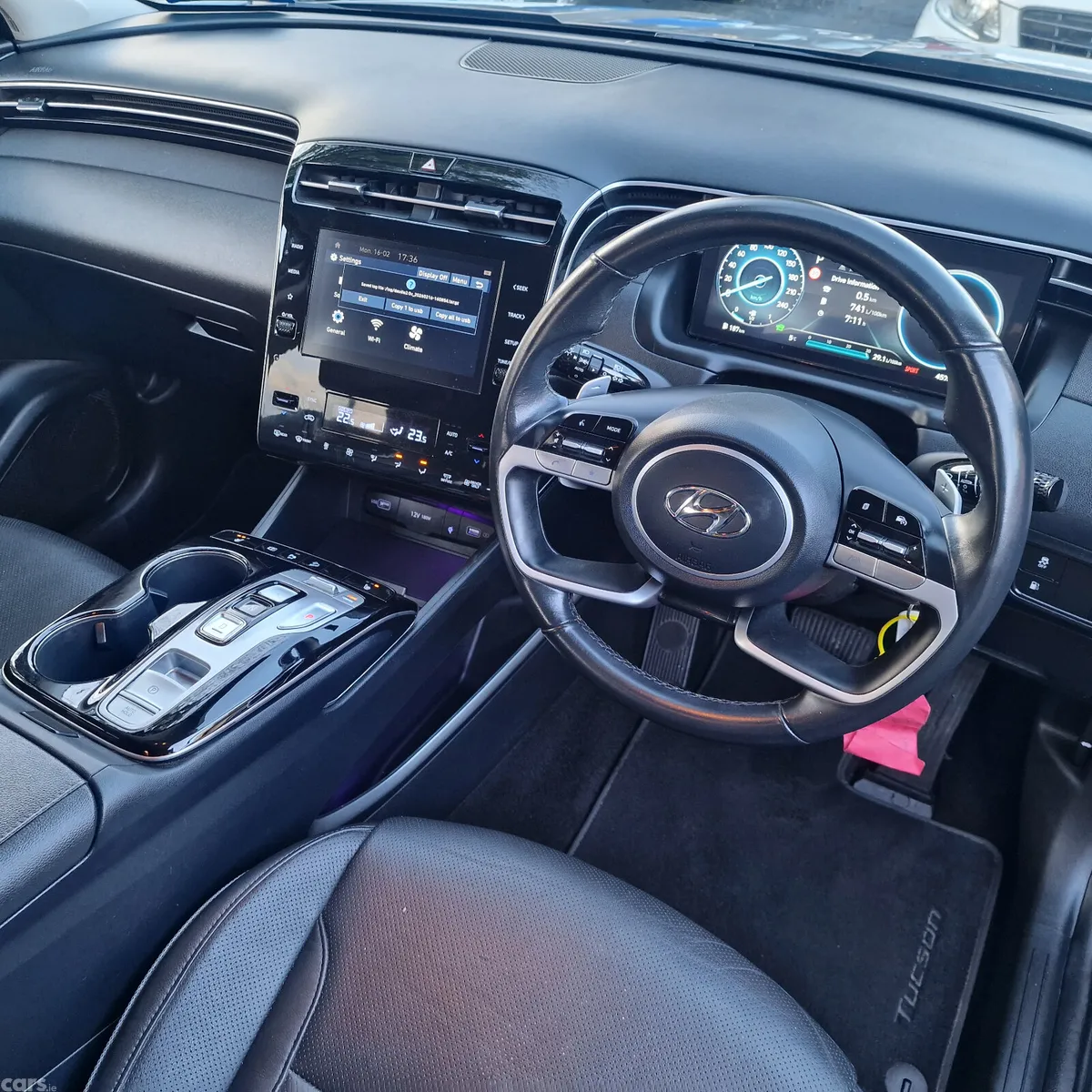 Hyundai Tucson SUV, Petrol Plug-in Hybrid, 2023, Brown