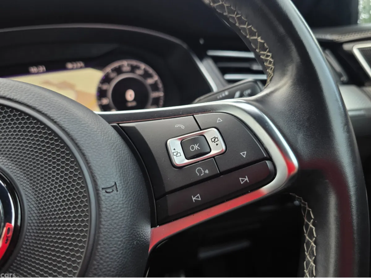 Volkswagen Arteon Saloon, Petrol, 2018, White