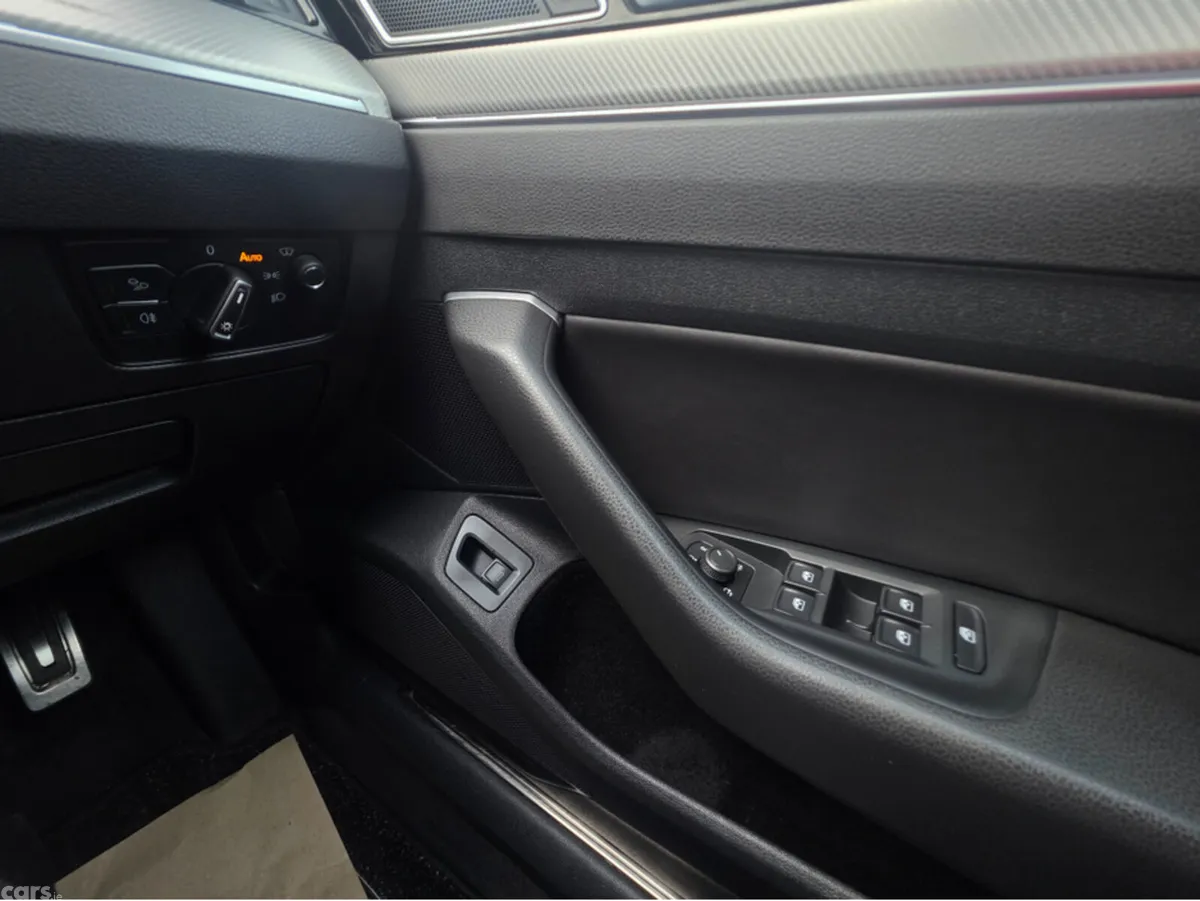 Volkswagen Arteon Saloon, Petrol, 2018, White