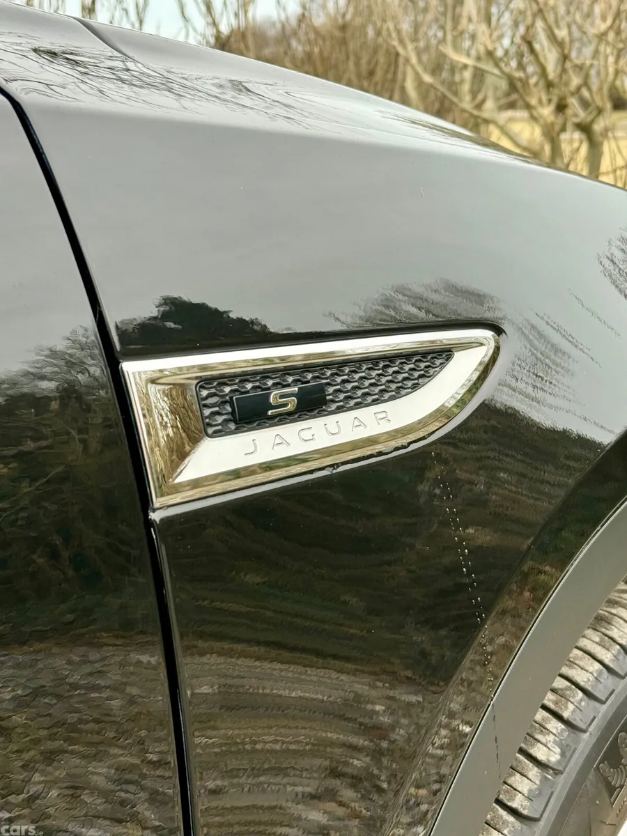 Jaguar E-Pace SUV, Diesel, 2019, Black