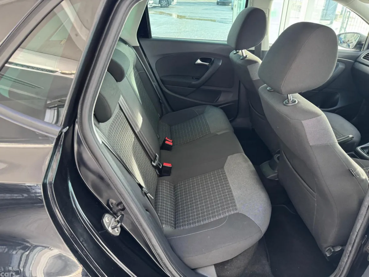 Volkswagen Polo Hatchback, Petrol, 2017, Black