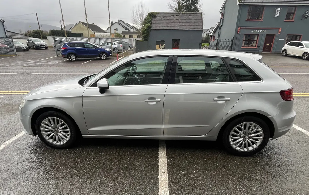 Audi A3 Hatchback, Diesel, 2013, Silver