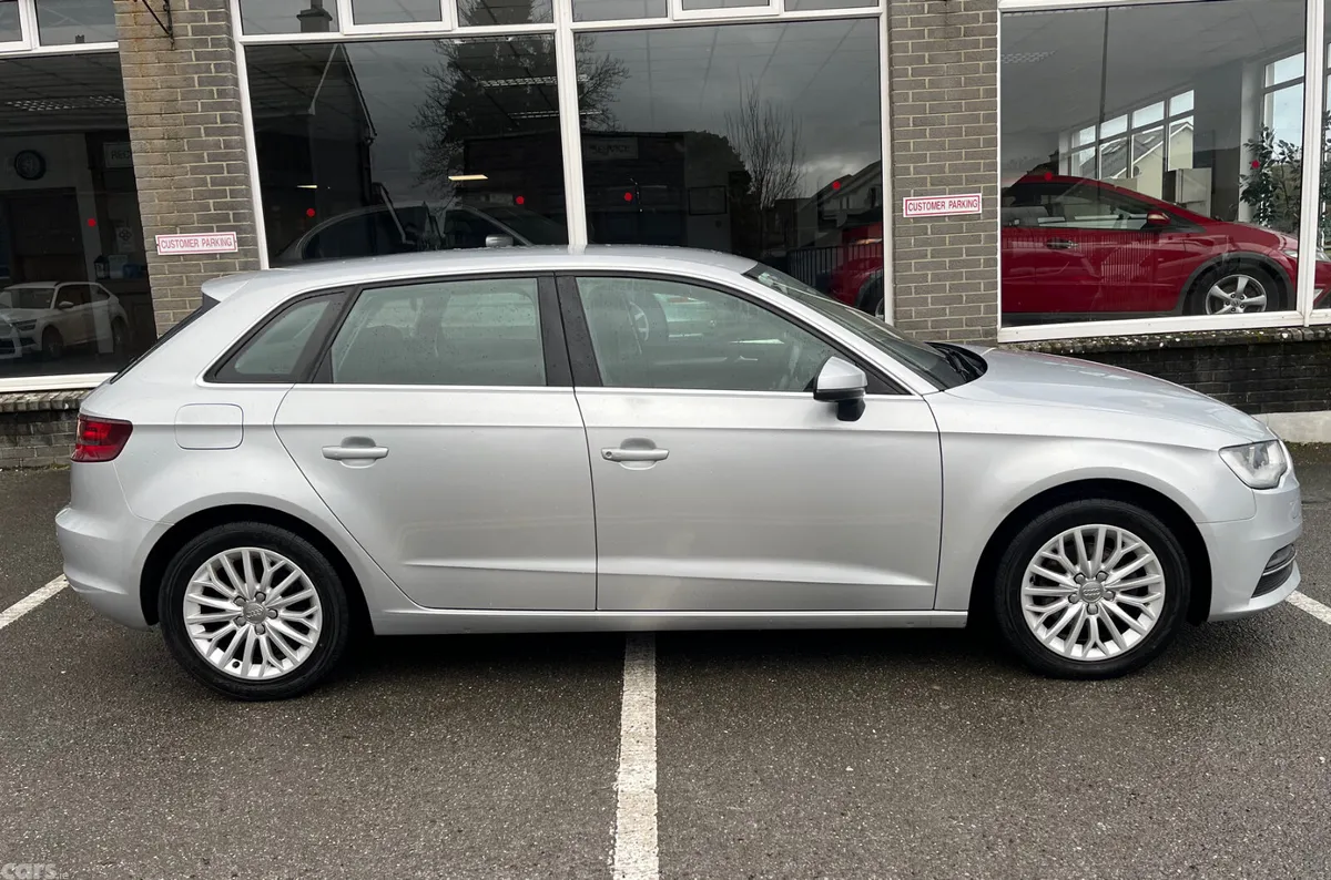 Audi A3 Hatchback, Diesel, 2013, Silver