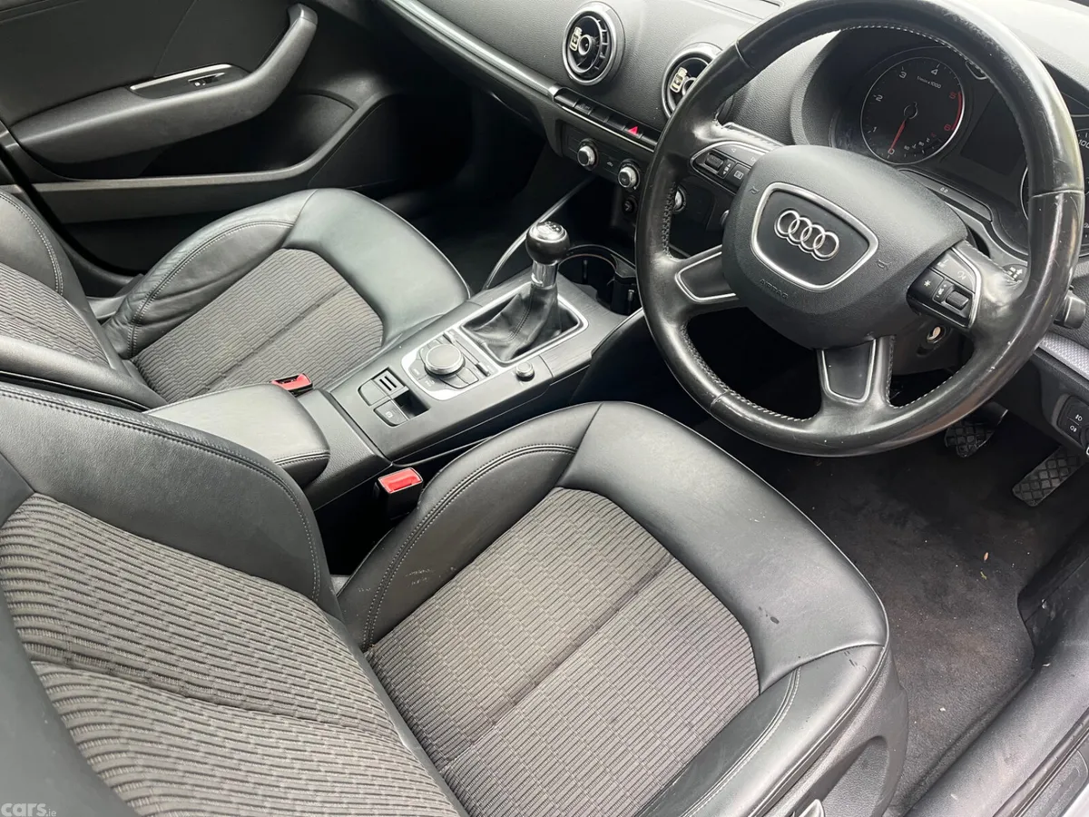 Audi A3 Hatchback, Diesel, 2013, Silver